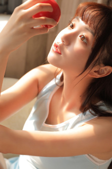 佟丽娅嫁给中宣部副部长